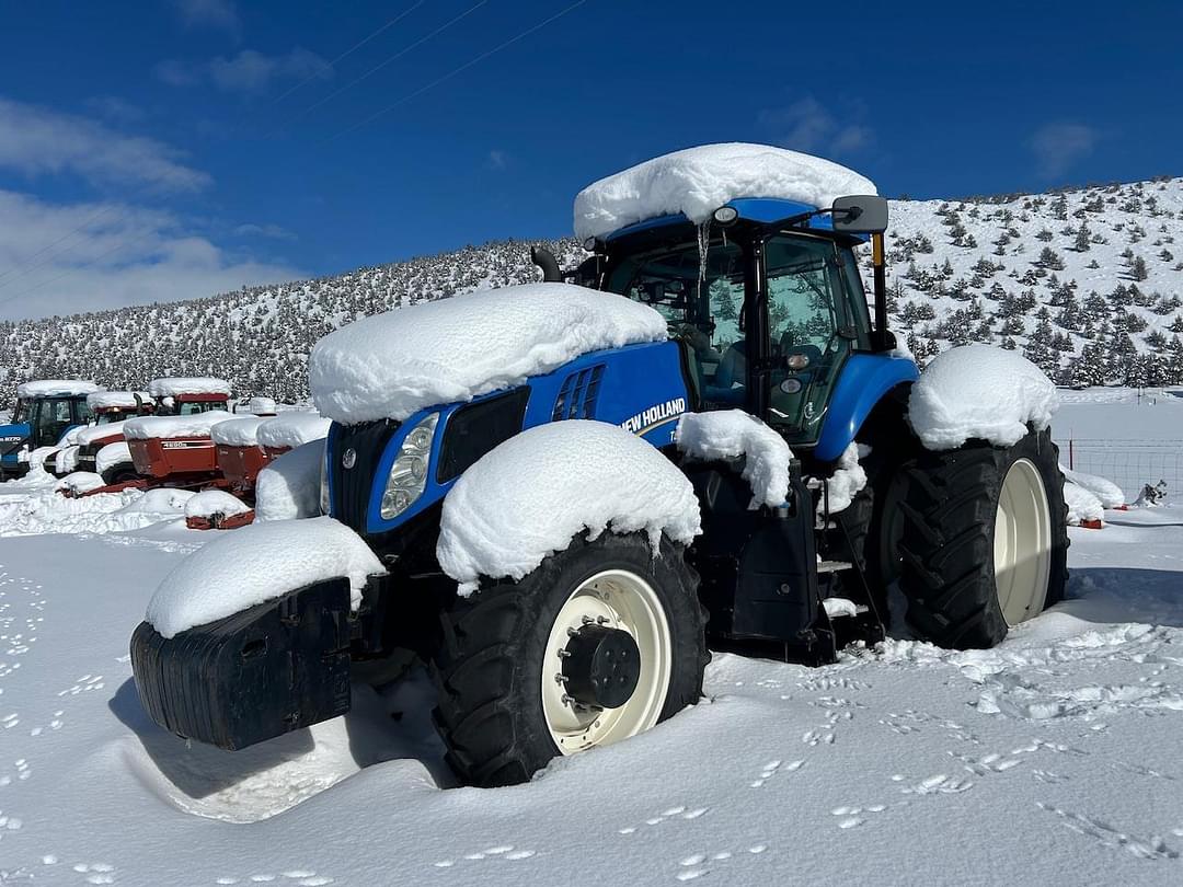 Image of New Holland T8.300 Primary image