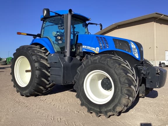 Image of New Holland T8.300 equipment image 1