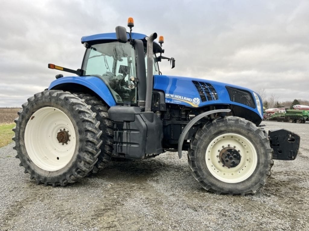 2012 New Holland T8.330 Equipment Image0