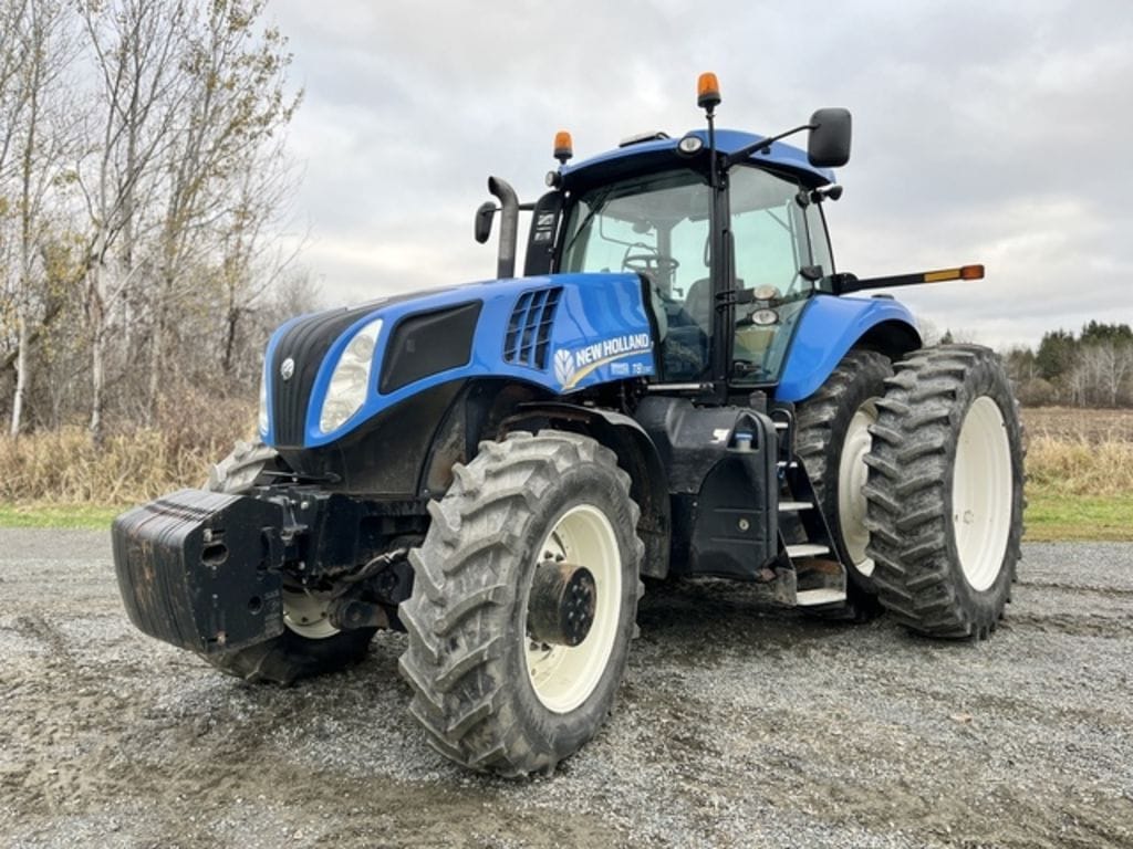 2012 New Holland T8.330 Equipment Image0