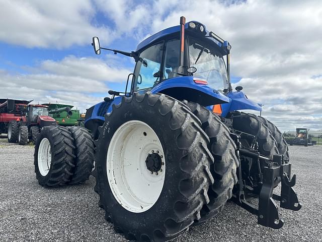 Image of New Holland T8.330 equipment image 2