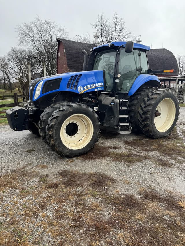 Image of New Holland T8.330 equipment image 2
