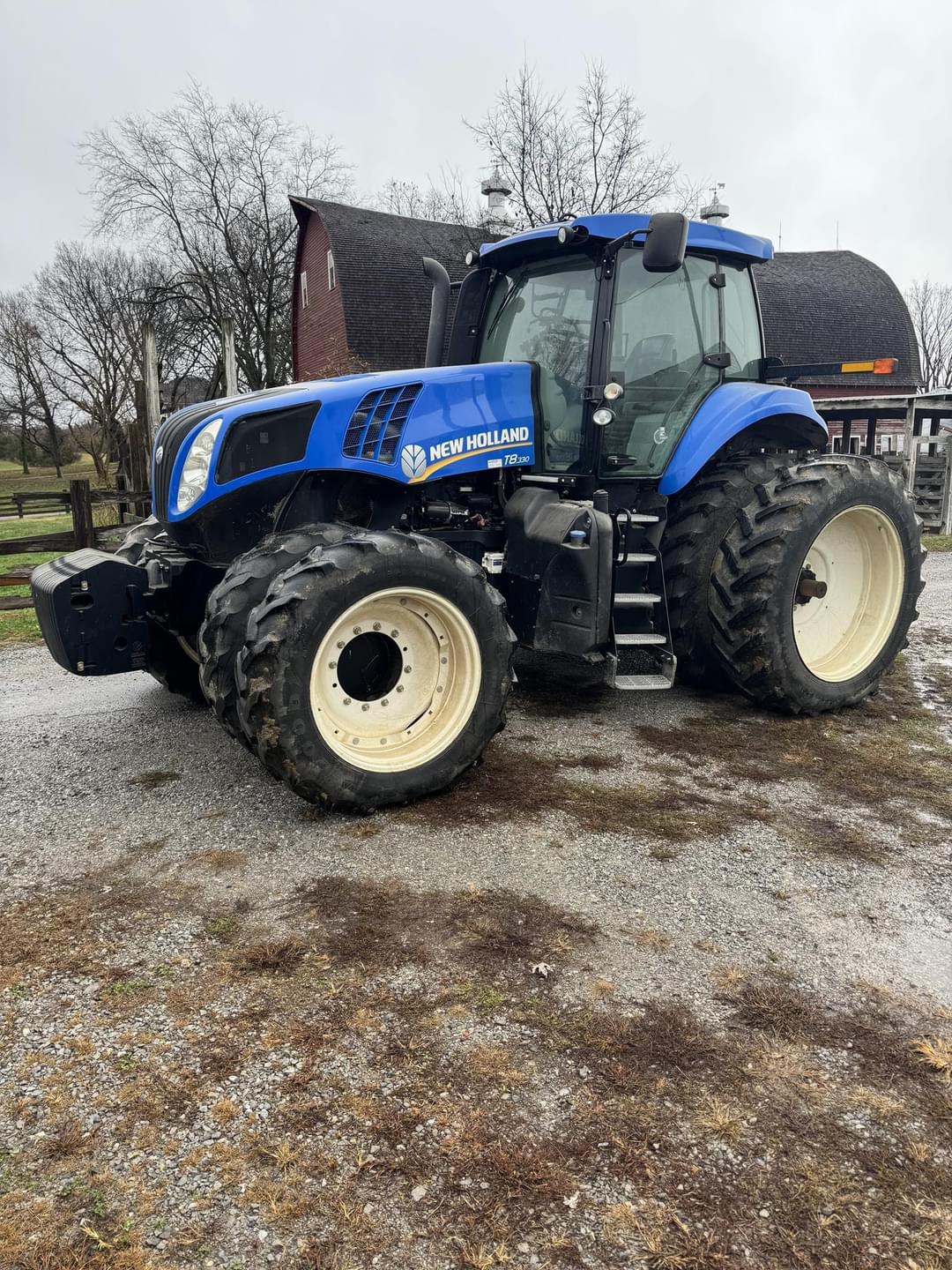 Image of New Holland T8.330 Image 1