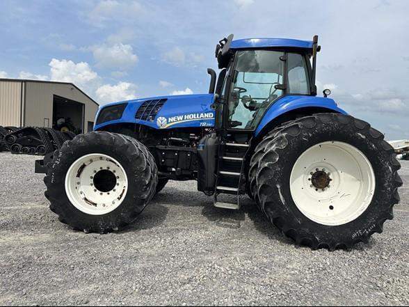 Image of New Holland T8.330 equipment image 2