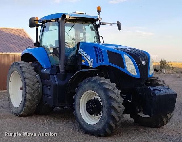 Image of New Holland T8.330 equipment image 2