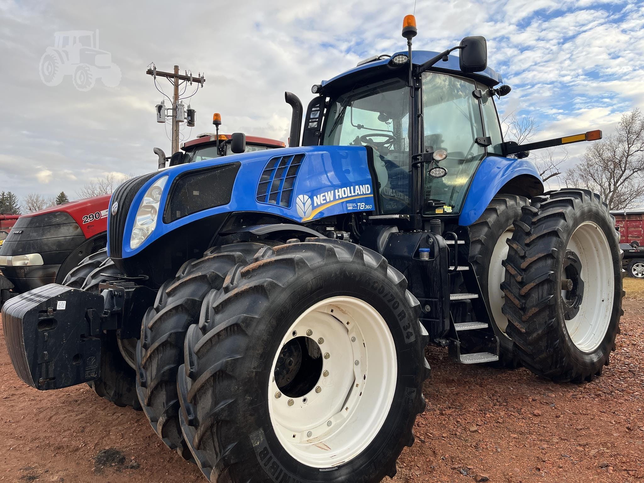 2012 New Holland T8.360 Equipment Image0