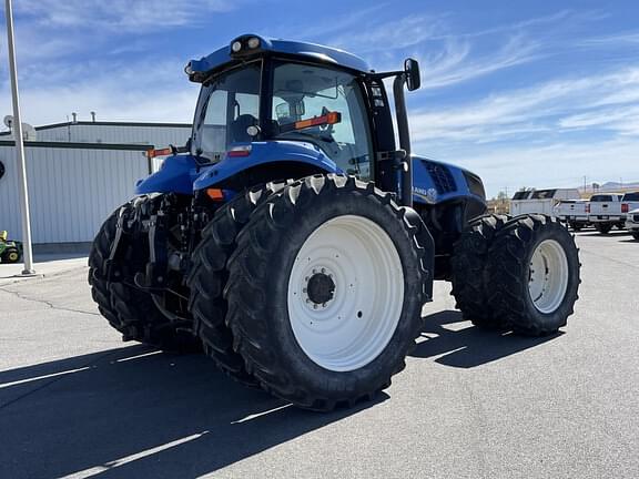 Image of New Holland T8.360 equipment image 4