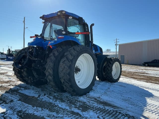 Image of New Holland T8.360 equipment image 4