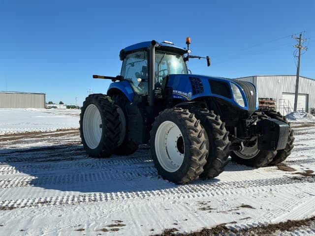 Image of New Holland T8.360 equipment image 2