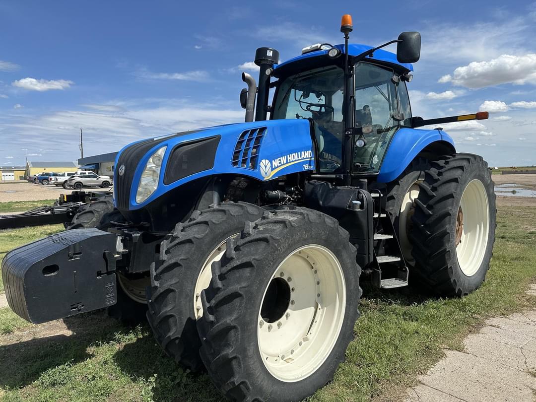 Image of New Holland T8.390 Primary image