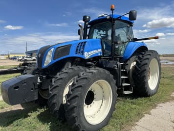 Main image New Holland T8.390