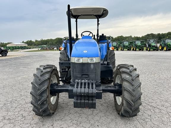 Image of New Holland TD5040 equipment image 2