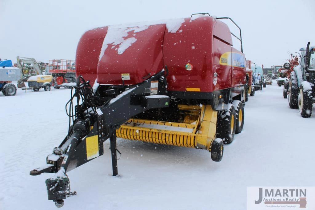 Image of New Holland BB9080 Primary image