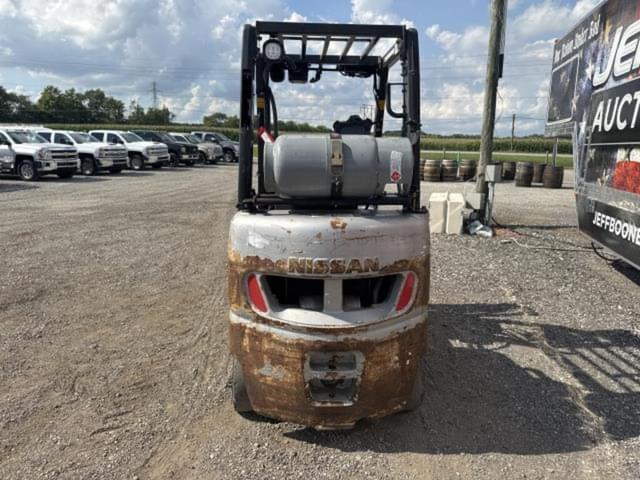 Image of Nissan 40 equipment image 2