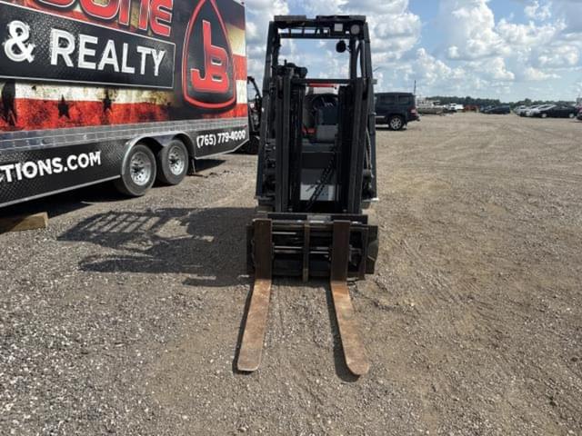 Image of Nissan 40 equipment image 4