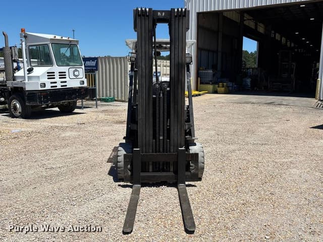 Image of Nissan MCUG1F2F36LV equipment image 1