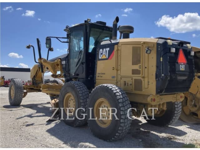 Image of Caterpillar 140M2AWD equipment image 3