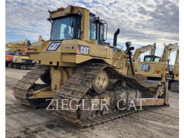 Image of Caterpillar D6T LGP equipment image 2