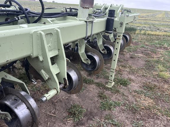 Image of Orthman 1tRIPr equipment image 3