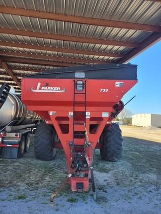 Main image Parker 739