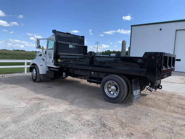 Image of Peterbilt 337 equipment image 3