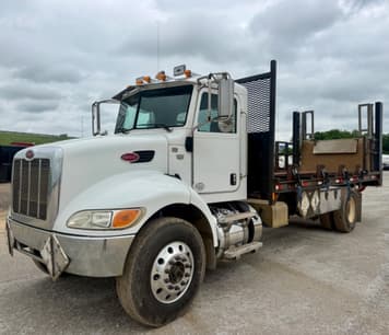 Main image Peterbilt 337