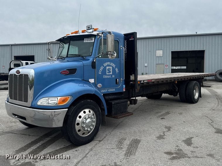 2012 Peterbilt 337 Equipment Image0