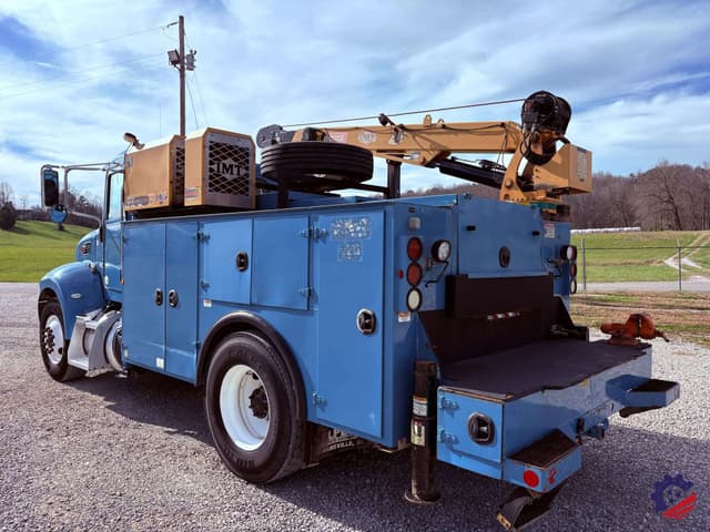 Image of Peterbilt PB337 equipment image 4