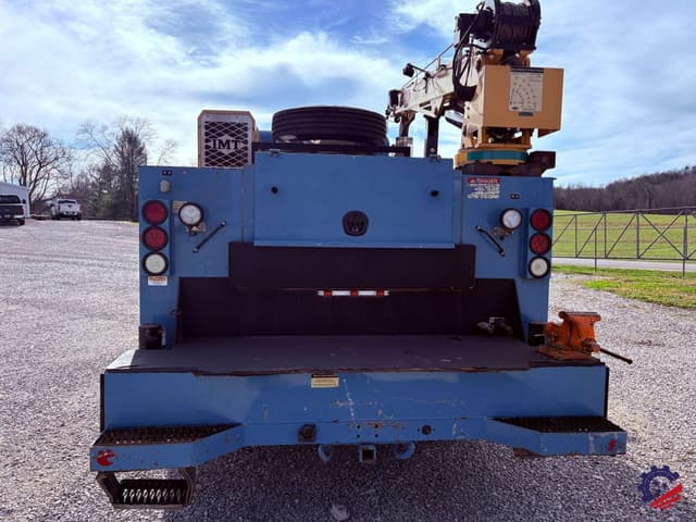 Image of Peterbilt PB337 equipment image 3