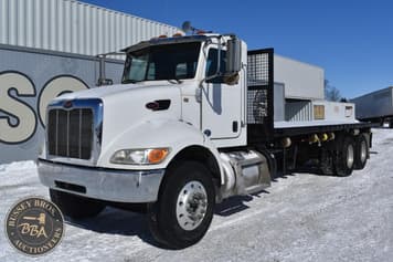 Main image Peterbilt 348