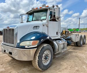 2012 Peterbilt 348 Image