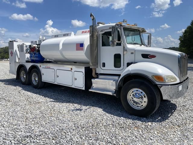 Image of Peterbilt 348 equipment image 3