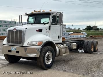 Main image Peterbilt 348