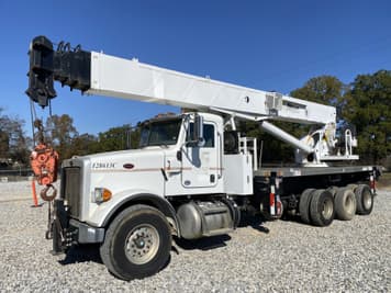 Main image Peterbilt 365