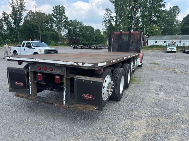 Image of Peterbilt 365 equipment image 4