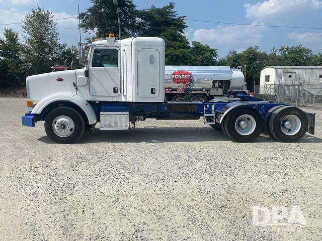 Image of Peterbilt 365 equipment image 3