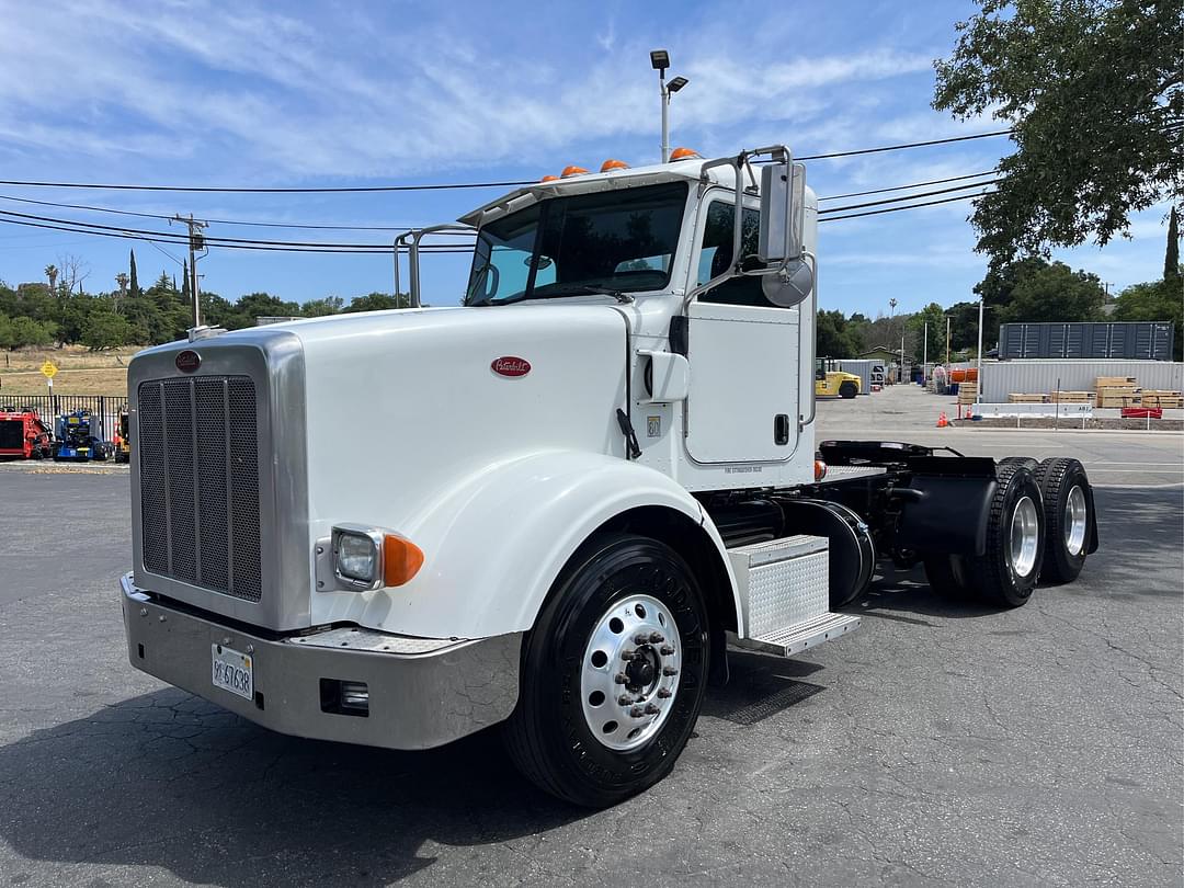 Image of Peterbilt 367 Primary image