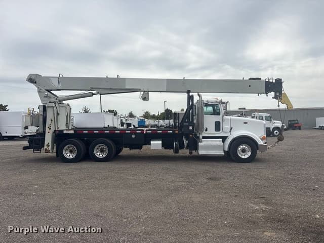 Image of Peterbilt 367 equipment image 3