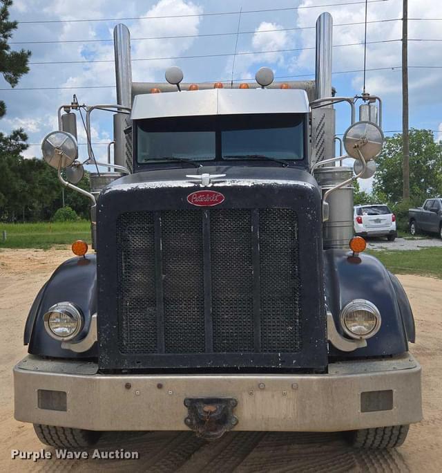 Image of Peterbilt 367 equipment image 1