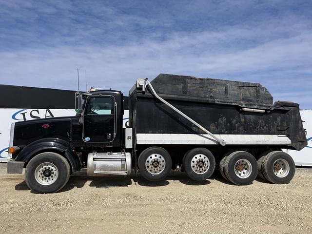 Image of Peterbilt 367 equipment image 1