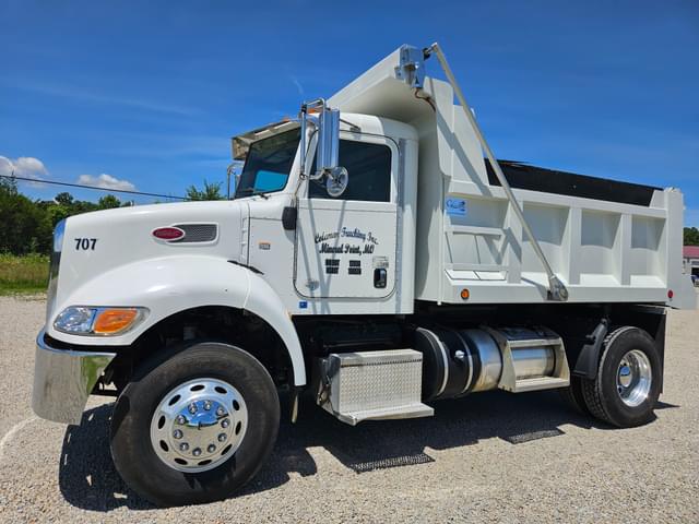 Image of Peterbilt 382 equipment image 3