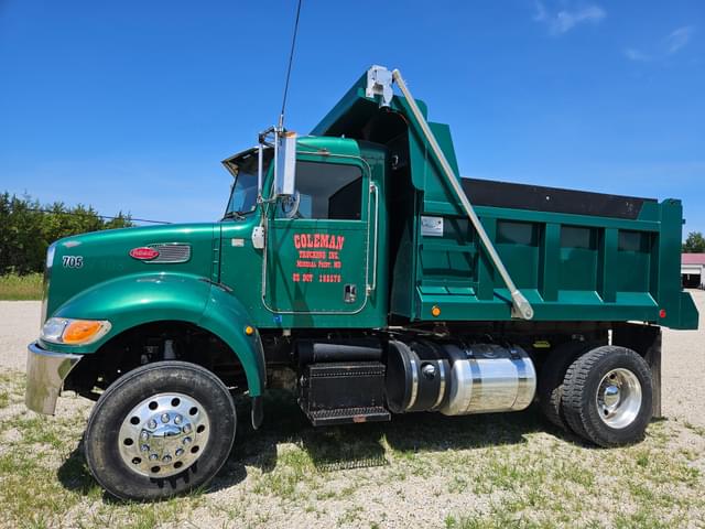 Image of Peterbilt 382 equipment image 3