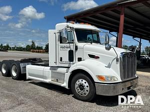 2012 Peterbilt 384 Image