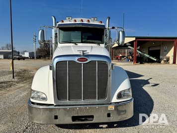 Main image Peterbilt 386