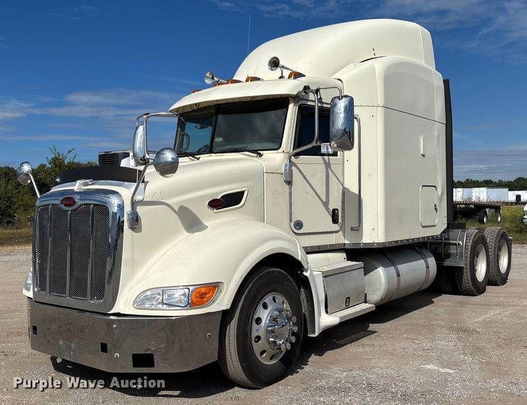 Image of Peterbilt 386 Primary image