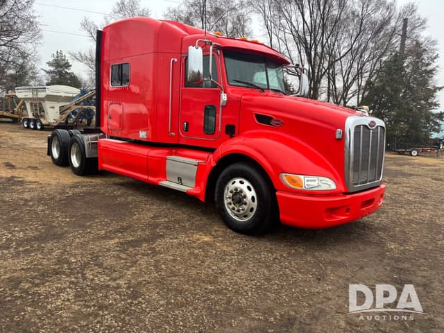 Image of Peterbilt 386 equipment image 1