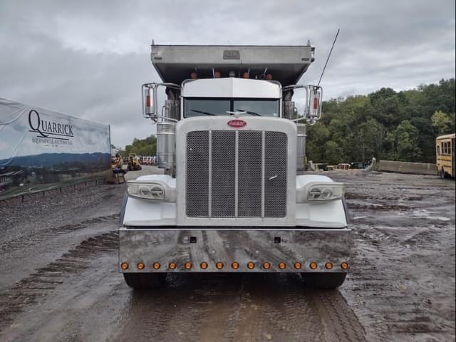 Image of Peterbilt 388 equipment image 1