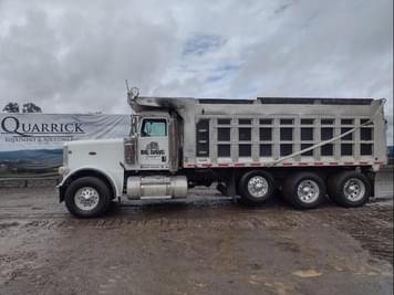 Main image Peterbilt 388