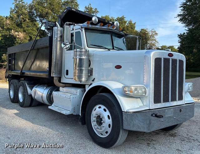 Image of Peterbilt 388 equipment image 2
