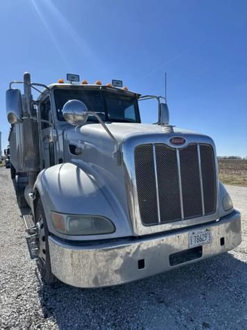 Main image Peterbilt 578